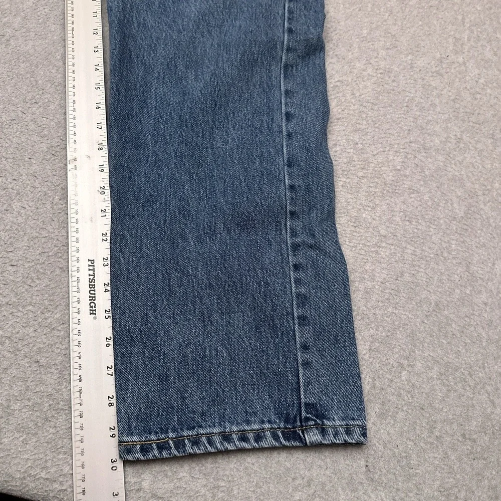 Levis excellent pre